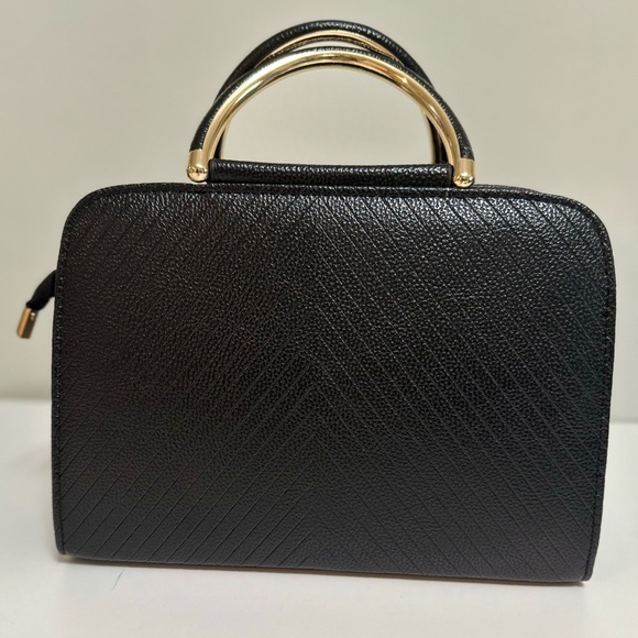 2023 Black Elegant PU Leather Sling Bag With Deer Charm - Picture 4 of 5